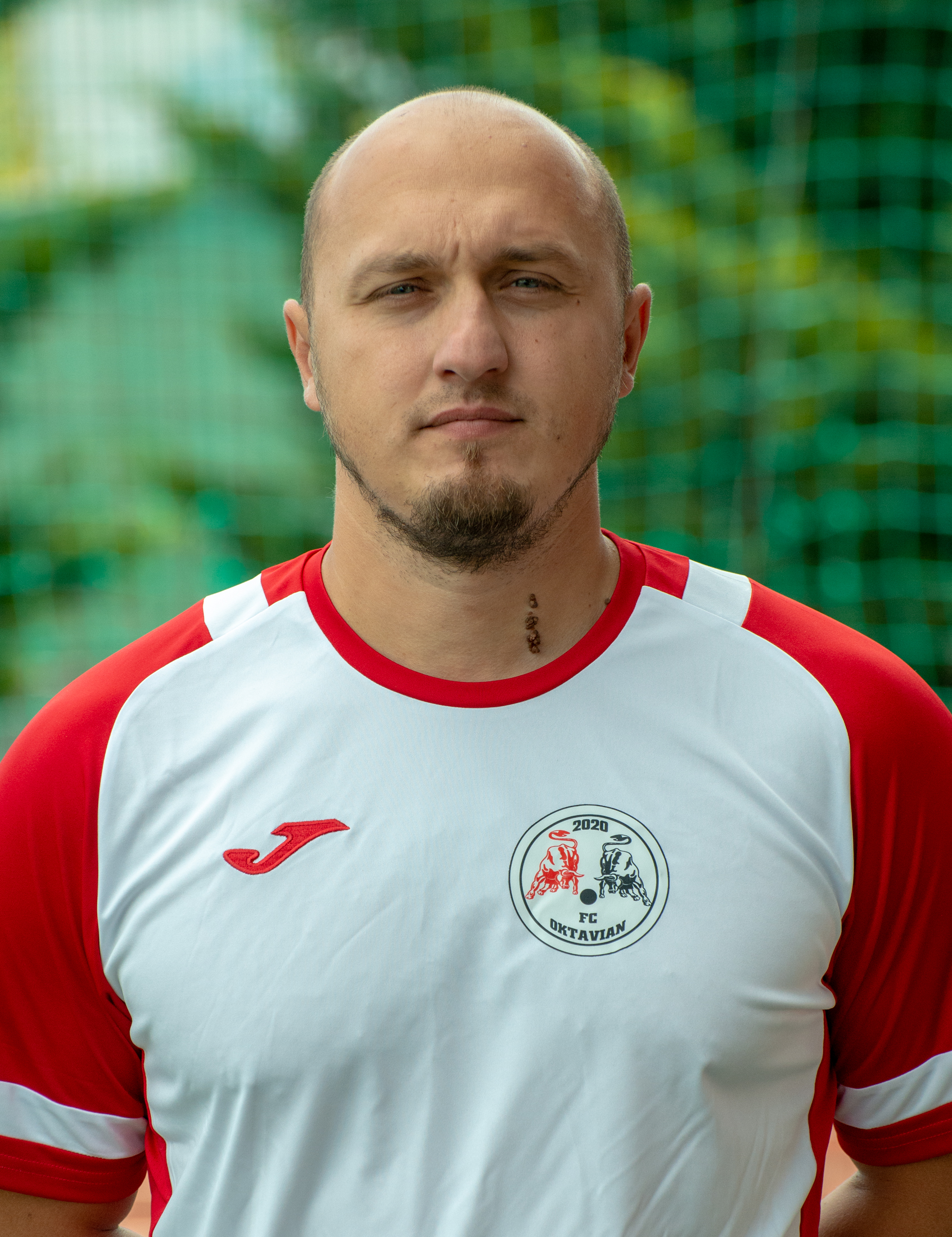 Поян Артем